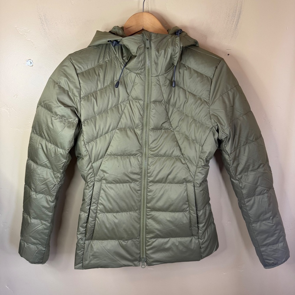NWT Quince Packable Down Puffer Size Small Dark Green Two Flaws 700 Fill Outdoor